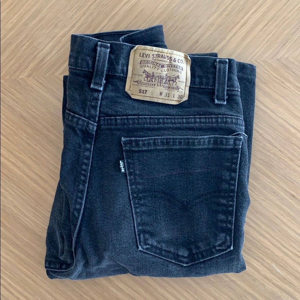 VINTAGE Levi’s 517’s Boot Cut Mid